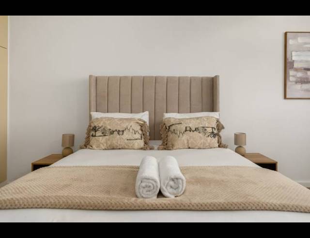 2 BEDROOM APARTMENT TO LET IN GREEN POINT